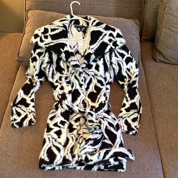 White House Black Market Jackets & Blazers - Stylish Black and White Women's coat